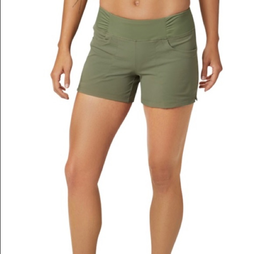 Mountain Hardwear 
Dynama Short 

Green 

Size XSmall